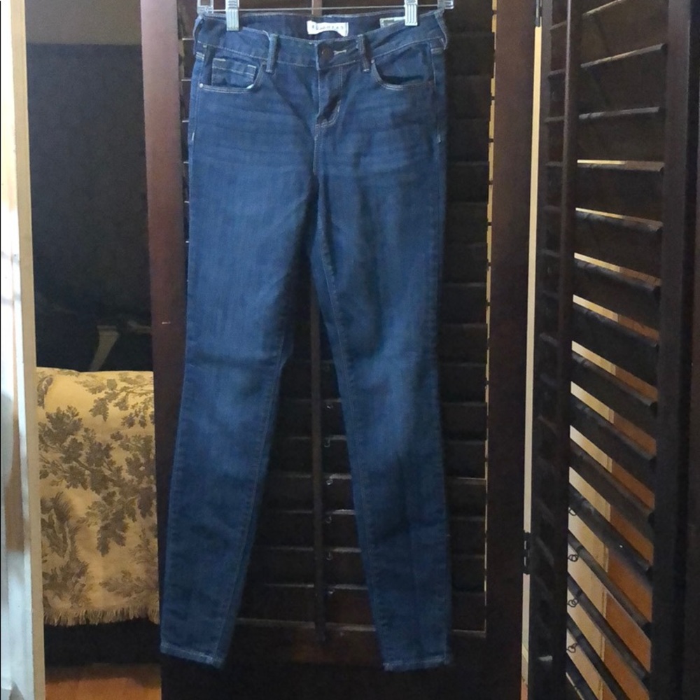 Mid rise jeans